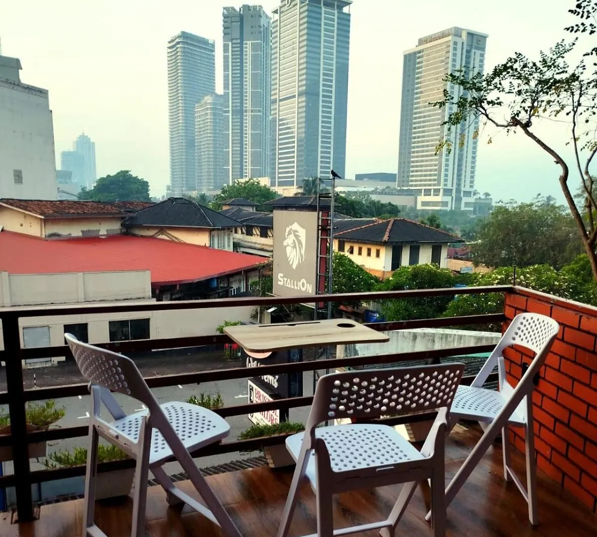 Homestay Regent Residencies - Colombo Apartment